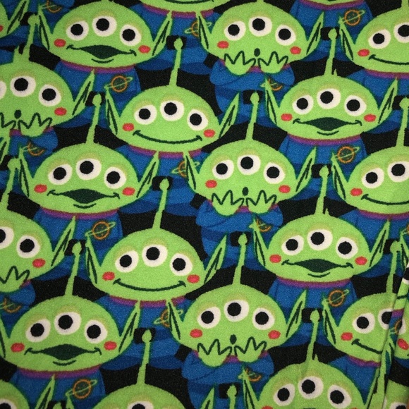 ❌SOLD❌ NWT OS LLR Toy Story Alien Print Leggings - Picture 2 of 4
